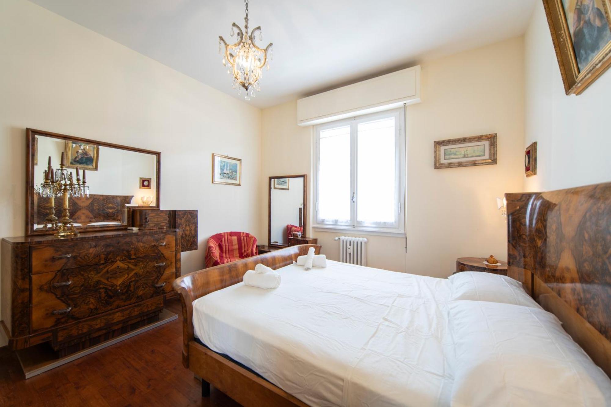 Bright Flat Close To The Centre * Florenz