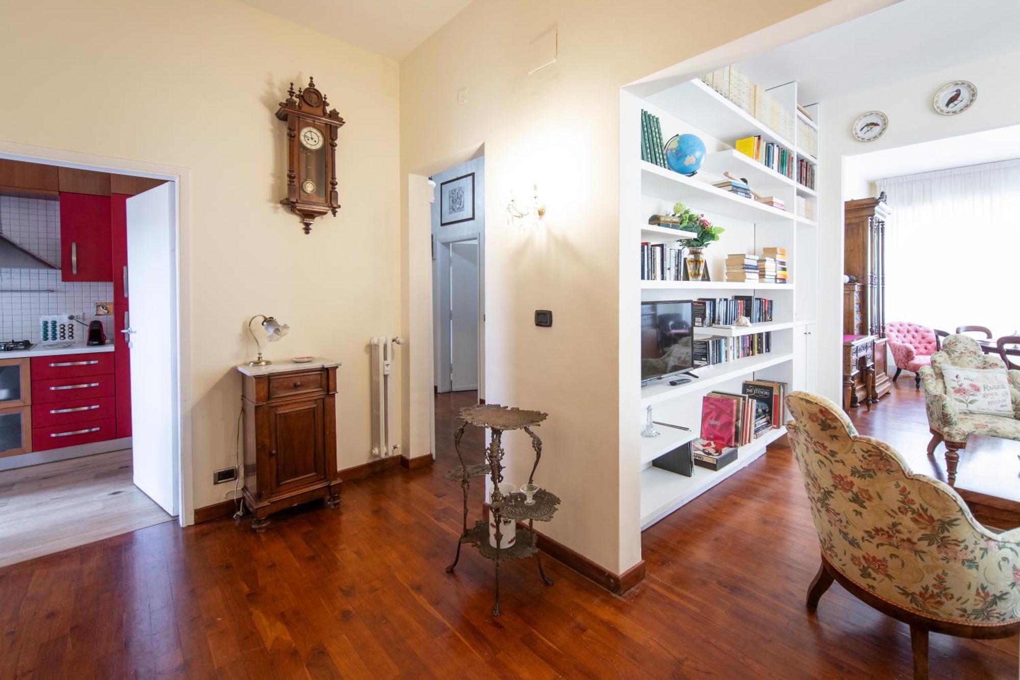 Bright Flat Close To The Centre Apartment Florenz